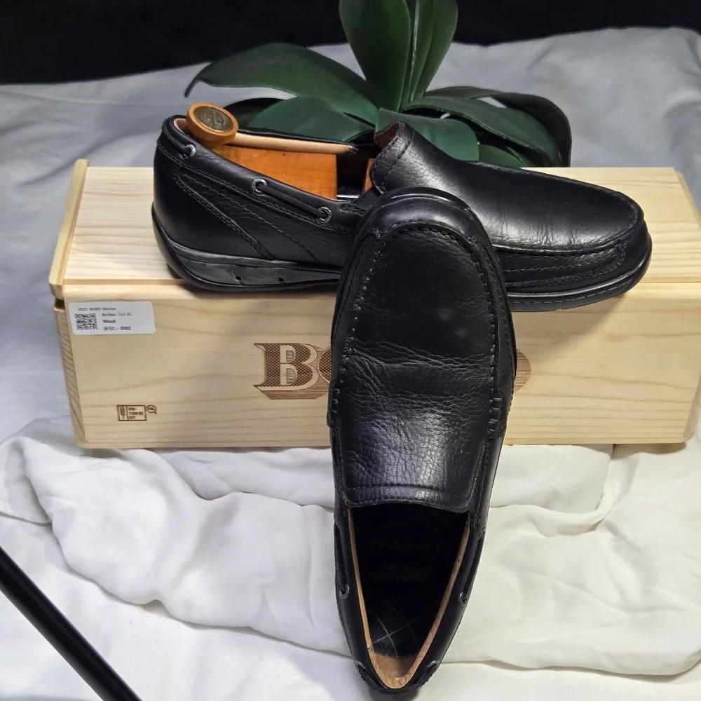 Dr. Scholl's Black Leather Slip-On Loafers